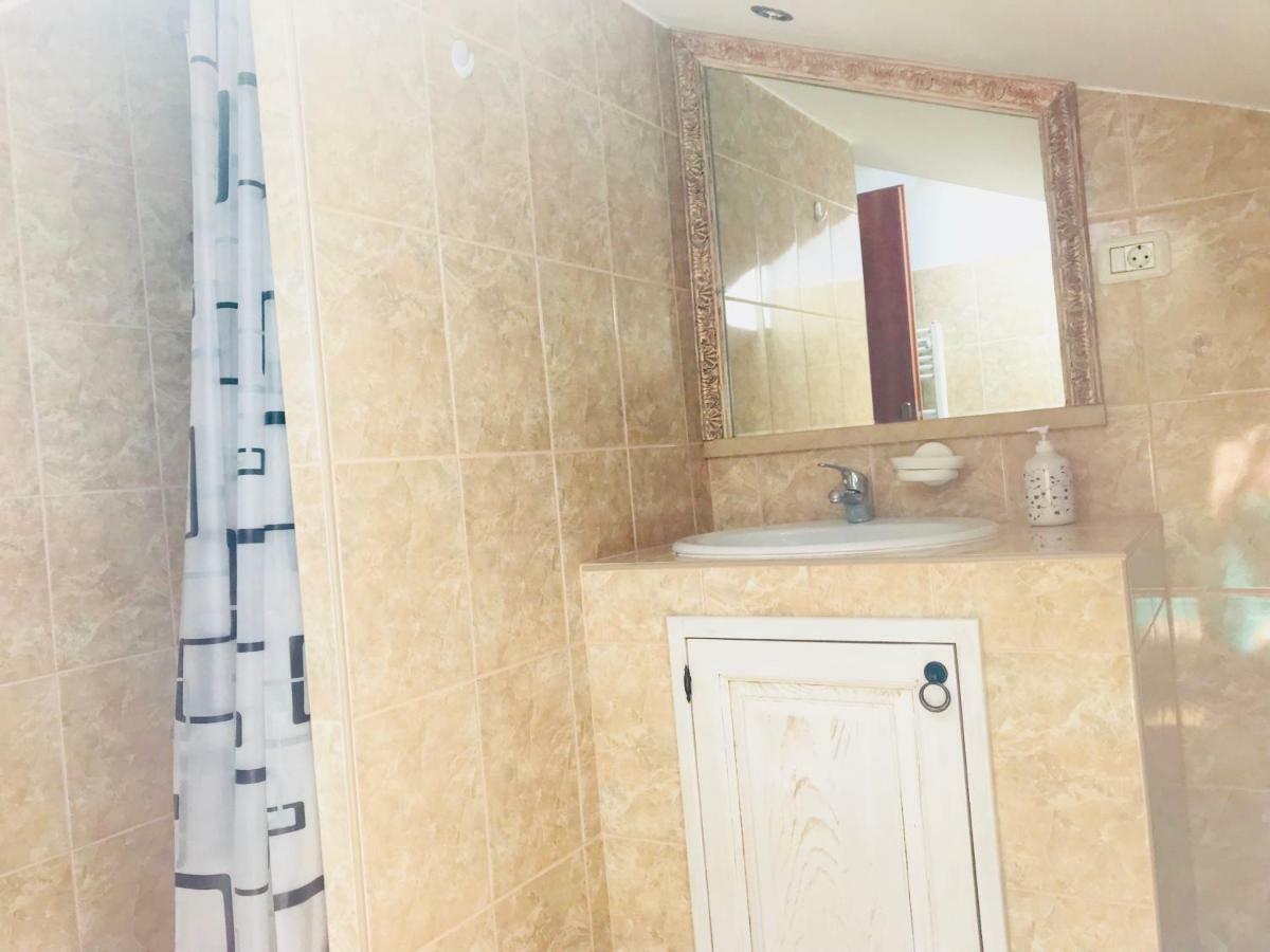 Apartments Vidovic Cezarji Екстер'єр фото